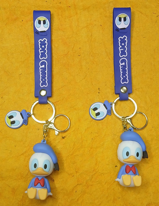 Donald Duck’s Timeless Charm with the Donald Duck Cartoon PVC Silicon Keychain!