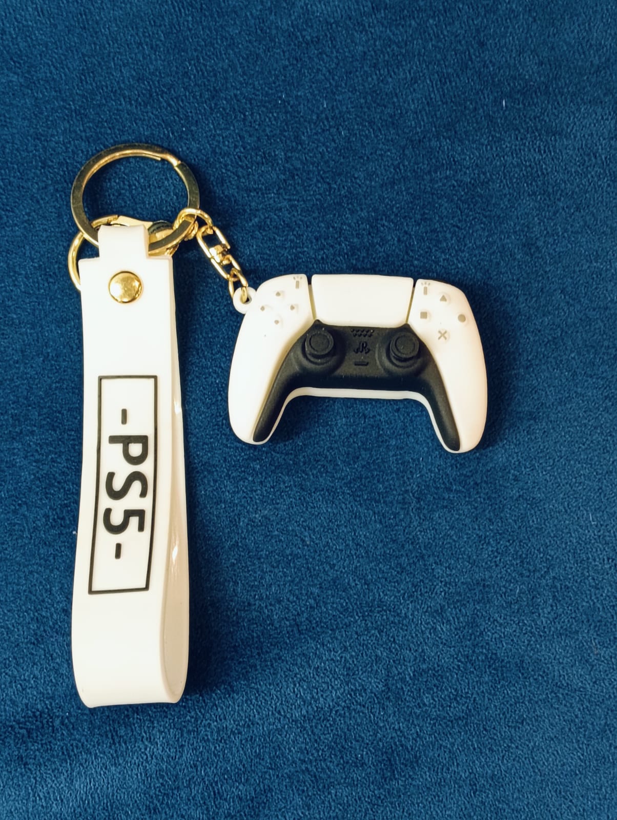 Unlock Controller Charm with the PS5 DualSense Controller PVC Keychain!